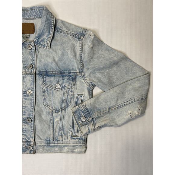 AEO American Eagle Light Wash Cropped Denim Jean Jacket Distressed Size Small - Picture 4 of 9